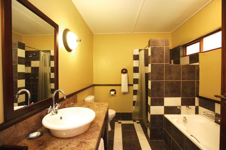 Sandford Park Country Hotel Бергвилль Экстерьер фото
