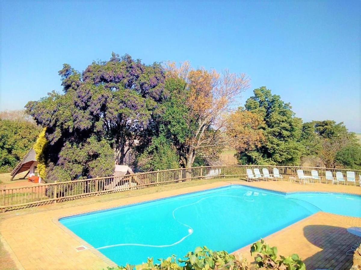 Sandford Park Country Hotel Бергвилль Экстерьер фото